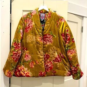 Johnny Was Floral Velvet Coat Jacket Wmns size L. like new.